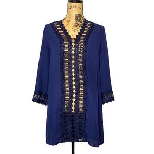 Blue Lace V-Neck 3/4 Sleeve Tunic S